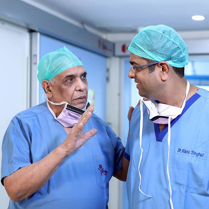 Experienced Sr. Urological & General Surgeon in Meerut