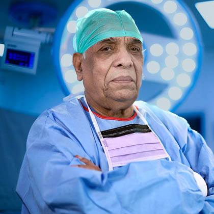 Best Sr. Urological & General Surgeon in Meerut | Dr B P Singhal