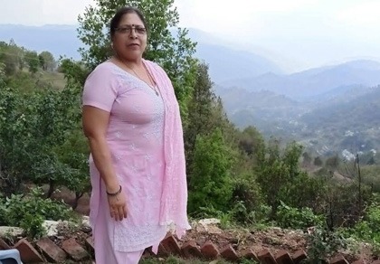 Savita's photo before bariatric surgery